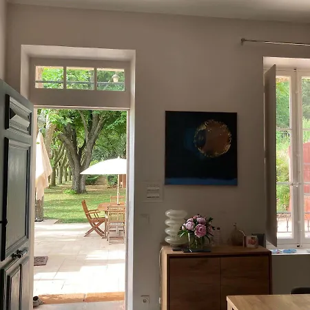 La Feraude - Pays D'aix En Provence B&B 갈덴